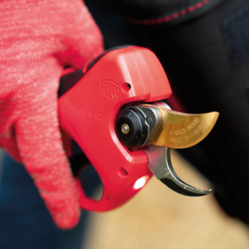 Elektrické nůžky FELCO 834W 