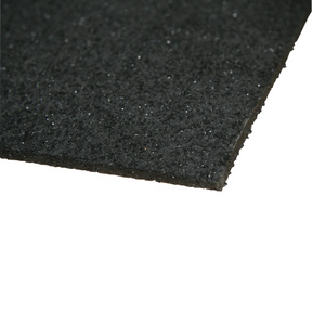 Detail protiskluzové role