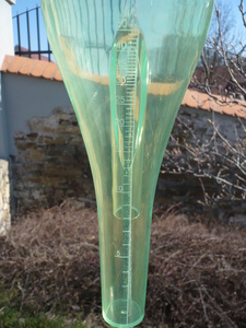 Detail na stupnici